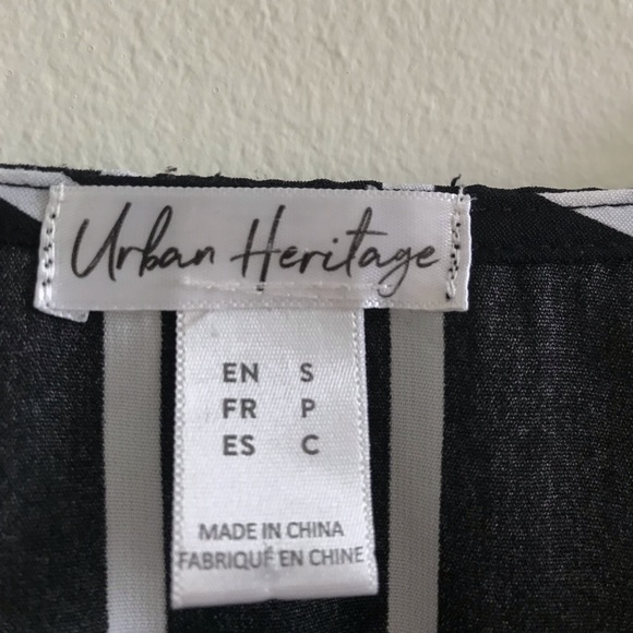 Urban Hertiage Striped Dress (B&W) - Picture 3 of 3